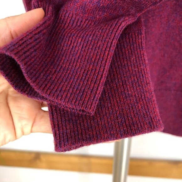 Club MONACO Nicolette 100% Cashmere Long Sleeve Sweater Pomegranate Plum Sz XS‎ - Picture 6 of 10